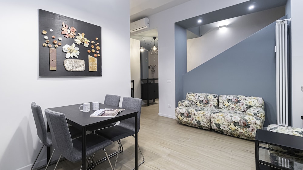 Italianway Jommelli 44 — 4-Star Luxury Hotel in Milan, Italy