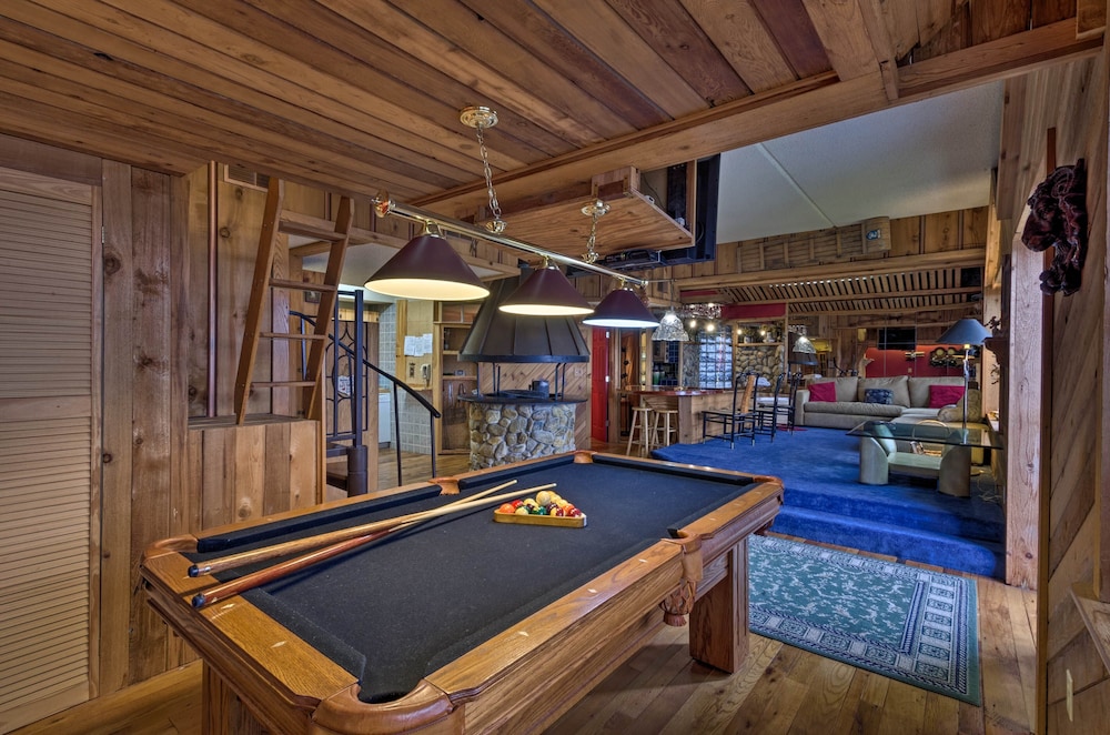 Sugar Mountain Resort Condo w Pool Table & Views - photo 20