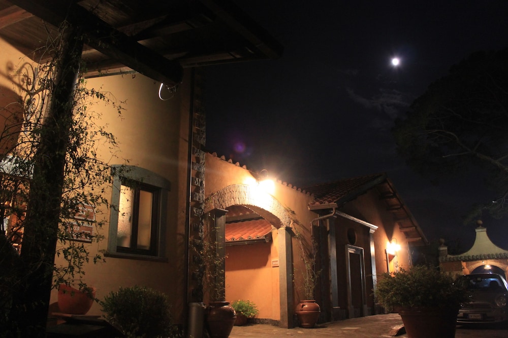 Casale Certosa - last minute hotel in Pavona