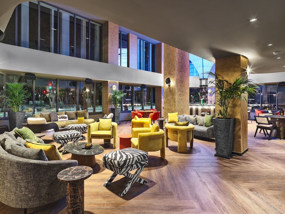 מזון ומשקאות