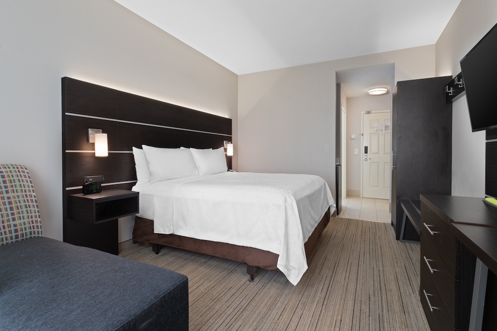 Holiday Inn Express & Suites Lake Placid by IHG - photo 13
