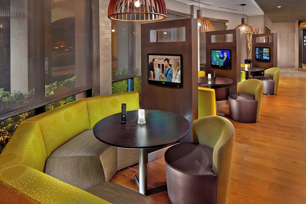 Courtyard By Marriott Stuart - photo 30