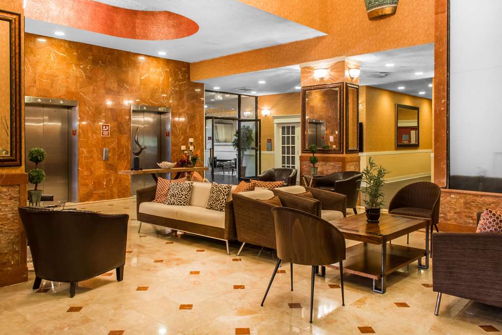 Clarion Hotel Philadelphia International Airport - photo 4