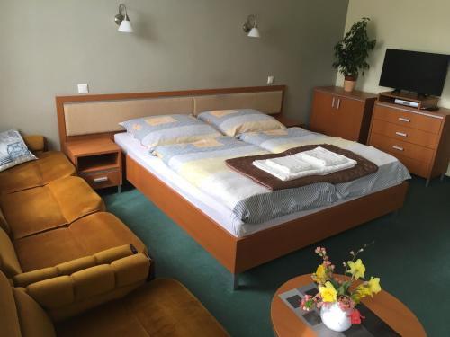 Apartmán Darmon — 4-Star Luxury Hotel in Piestany, Slovakia