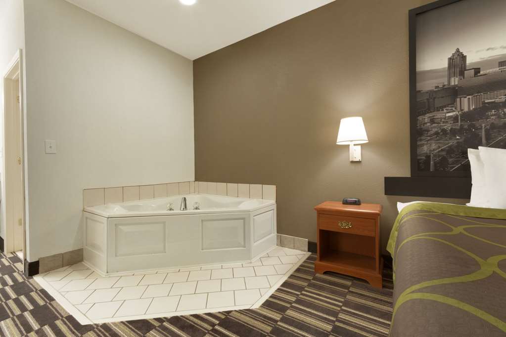 Super 8 by Wyndham Chatsworth Dalton - photo 12