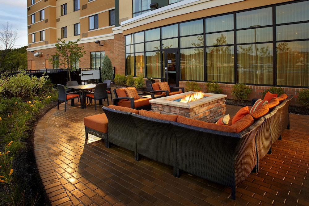 Courtyard by Marriott Pittsburgh Washington Meadow Lands - photo 40