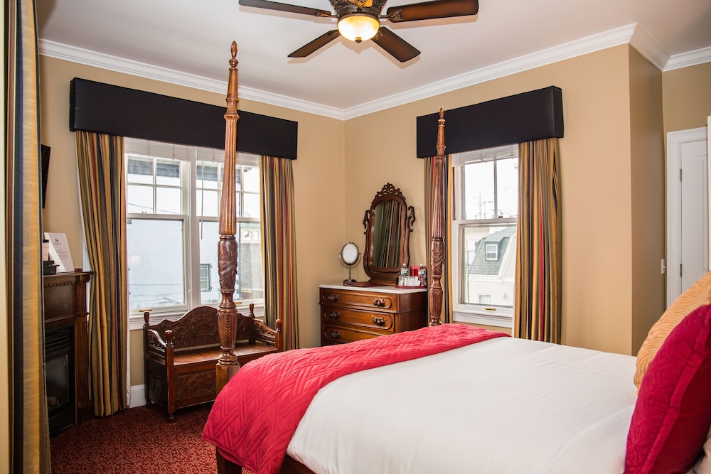 Almondy Inn - photo 52