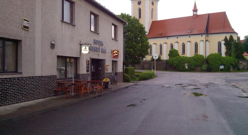 Roubenka Na Hradku Cesky Raj — Sobotka