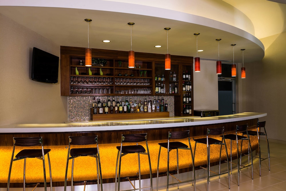 SpringHill Suites New York LaGuardia Airport - photo 15