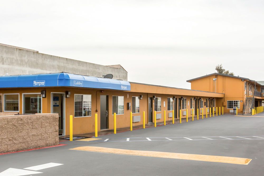 Rodeway Inn and Suites Chula Vista - photo 5
