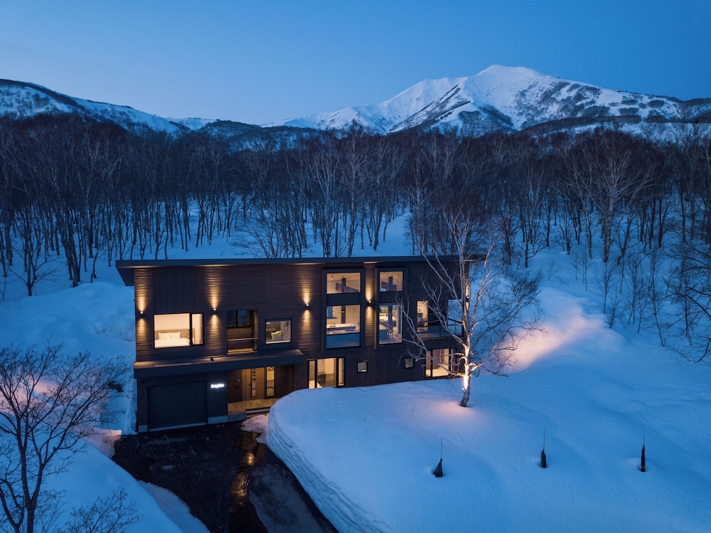Song Saa — 5-Star Luxury Hotel in Niseko Town, Japan