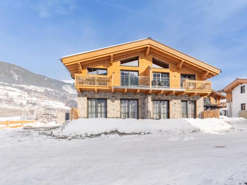 Chalet Aquila — 4-Star Luxury Hotel in Niedernsill, Austria