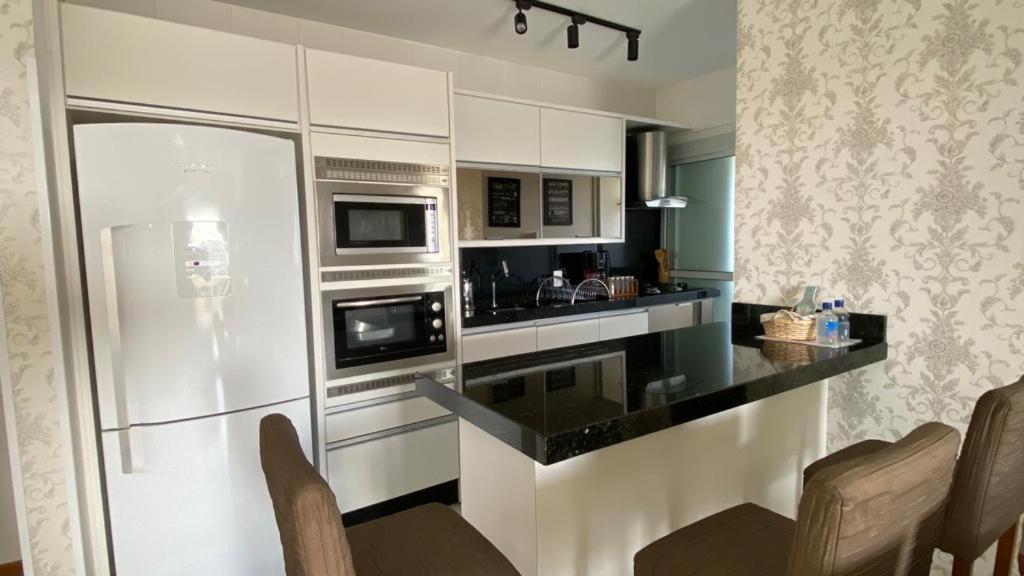Beto Carrero Apartamento 3q Com 2 Vagas Praia Piscina Playground E Academia Na Quadra Do Mar Nautilus Home Club