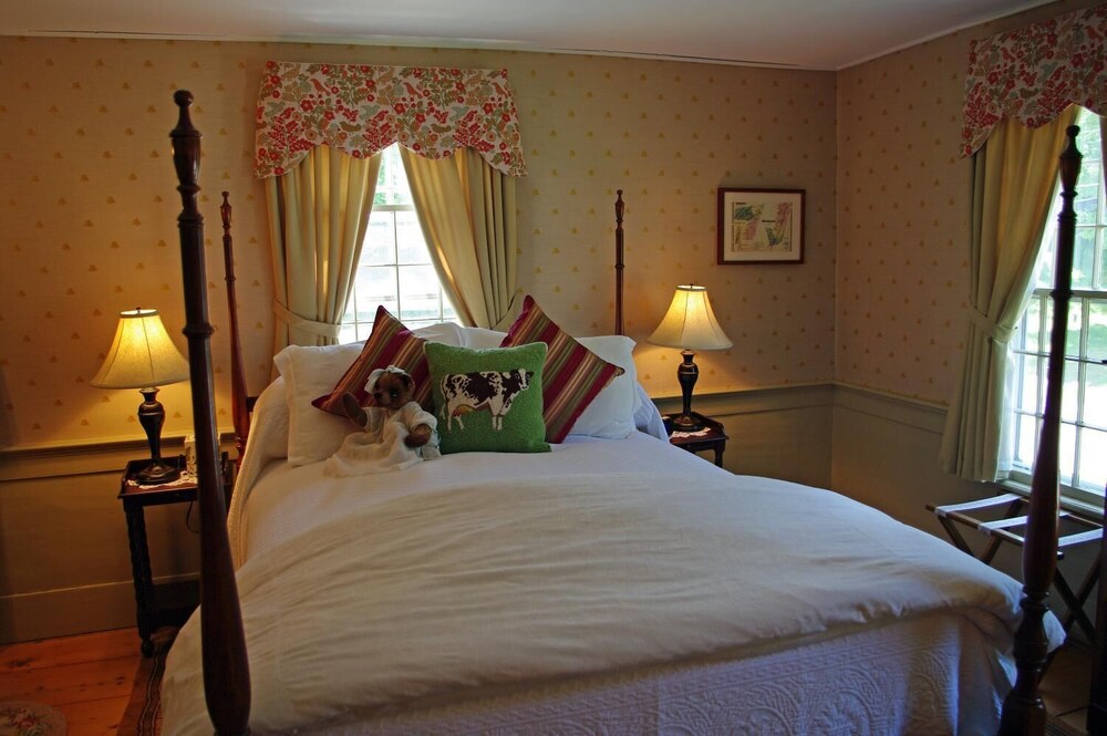 Three Mountain Inn - photo 8