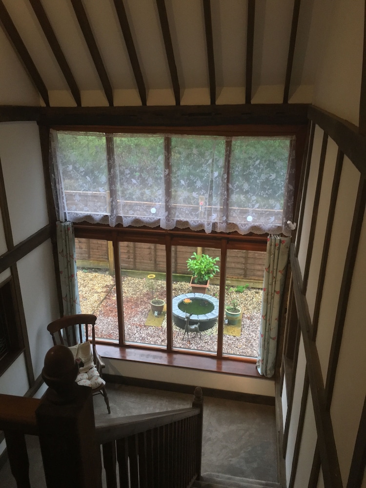 Acorns Barn in Heathfield, United Kingdom