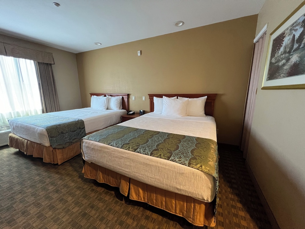 Pleasant Hill Inn - photo 7