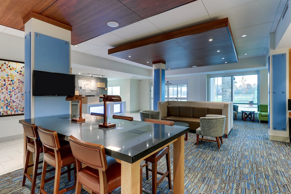 Holiday Inn Express & Suites Middletown Goshen by IHG - photo 72