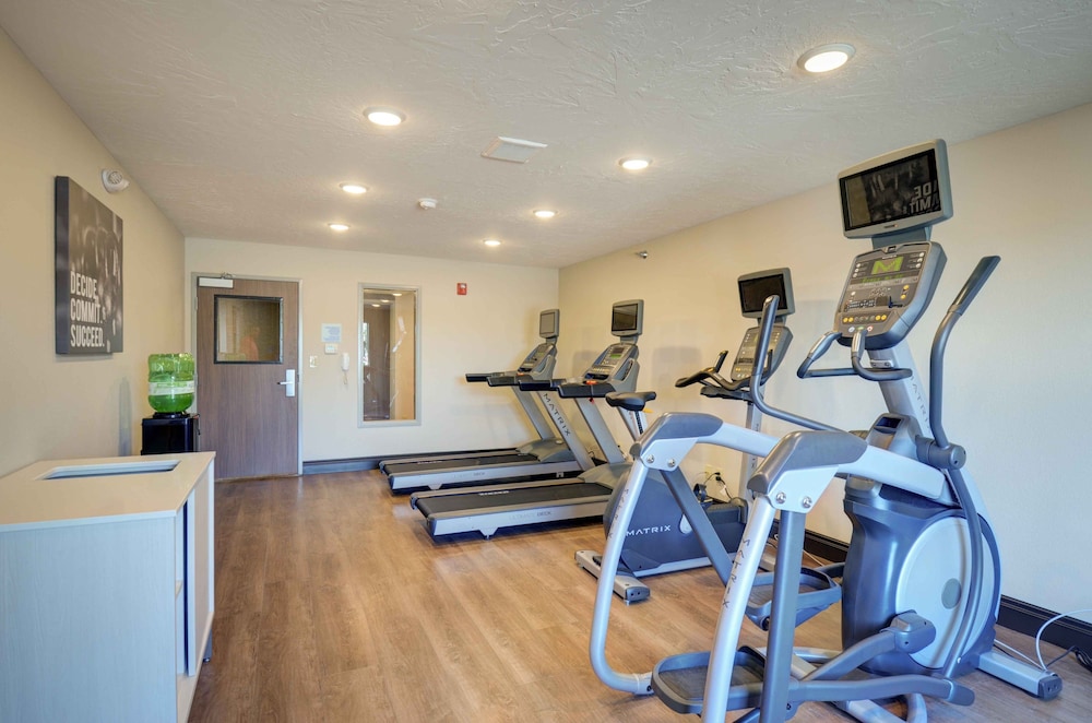 Holiday Inn Express & Suites North Platte by IHG - photo 11
