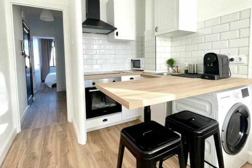 Yellowstone Atico Luminoso Y Acogedor in Ferrol, Spain