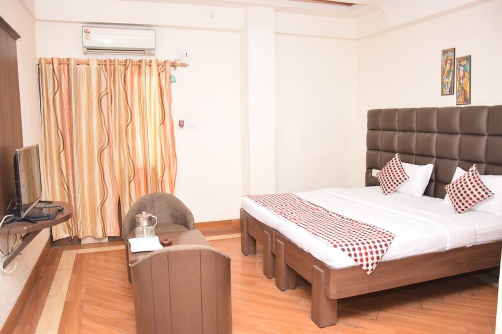 Jeet Residency — hotel in Rewa