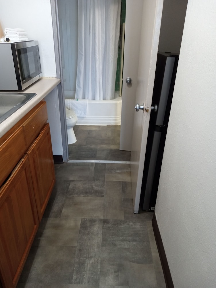 Motel Express - featured photo