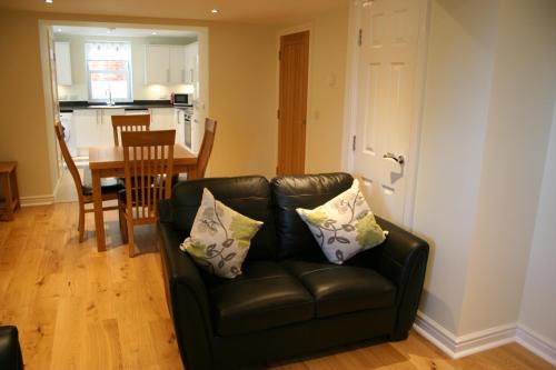 Highlands Apartment 5 — 4-Star Luxury Hotel in Shanklin, United Kingdom