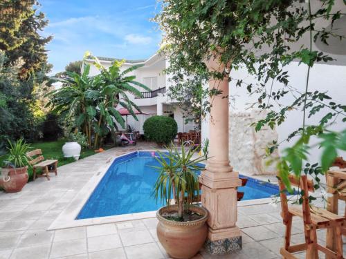 Elegant villa in Hammamet with year round private pool — 4-Star Luxury Hotel in Hammamet, Tunisia