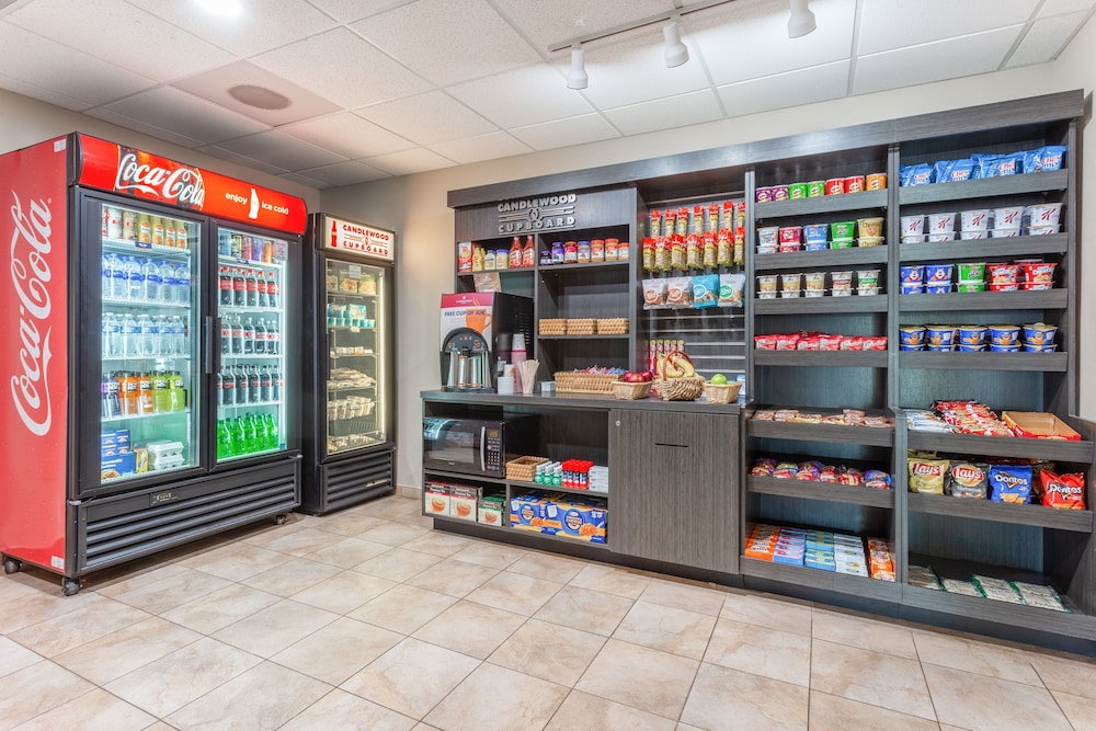 Candlewood Suites Aurora Naperville by IHG - photo 24