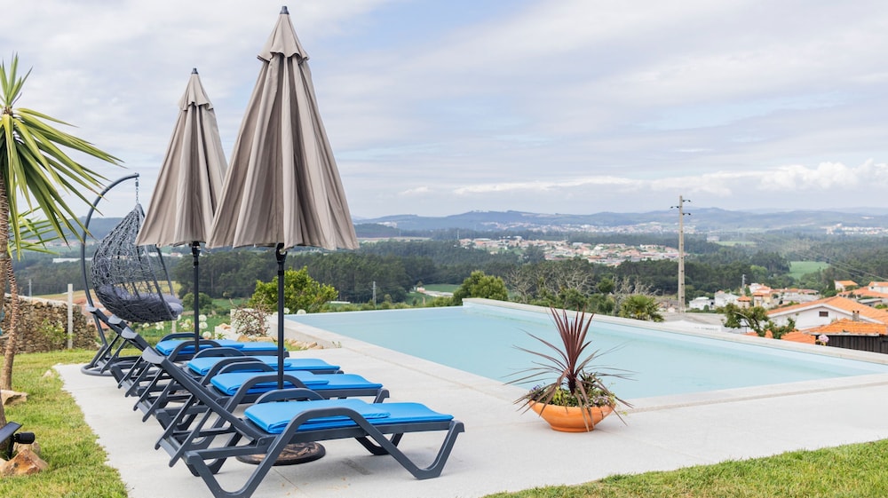 Quintinha Sao Martinho Luxury 2 Suites Villa Padrao With Sauna — 4-Star Luxury Hotel in Vila Do Conde, Portugal