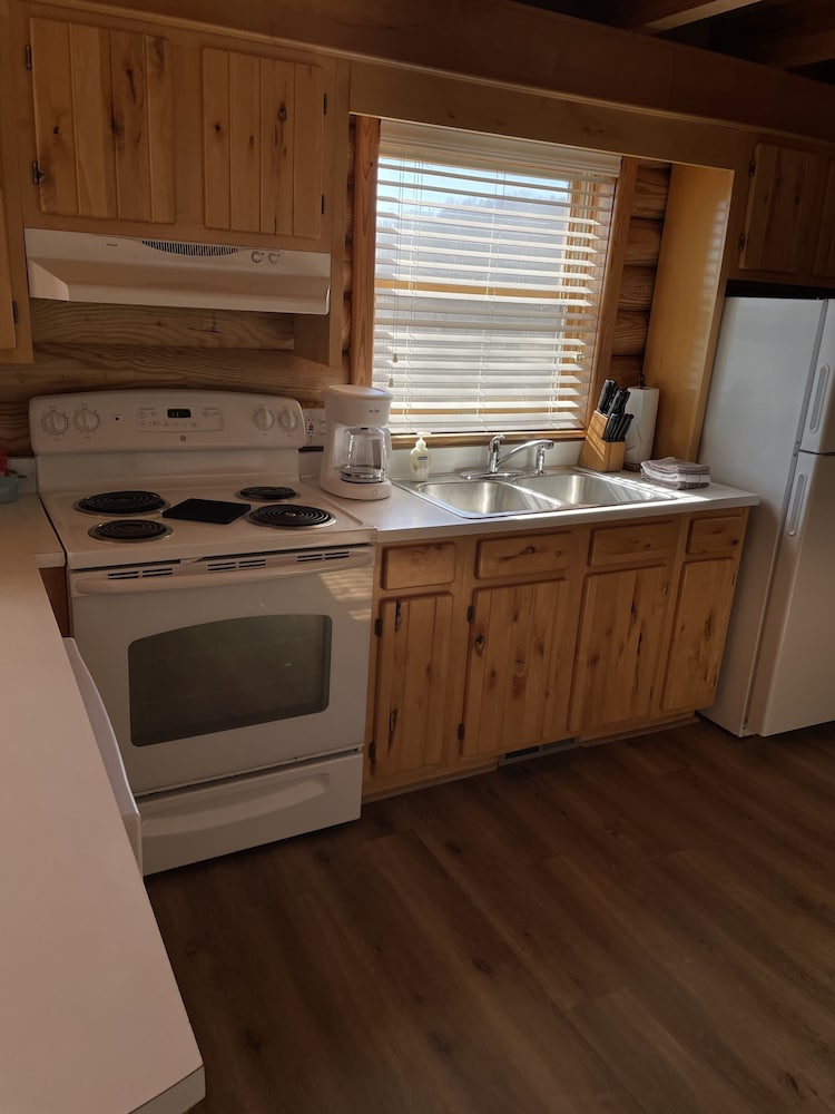 Crown Point Resort - photo 31