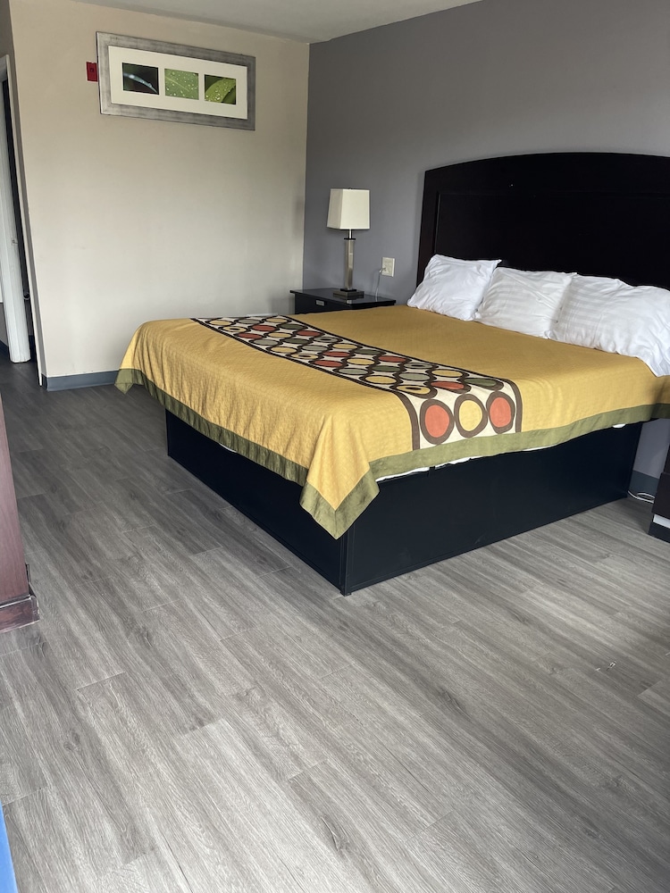 Kinder Inn - photo 15