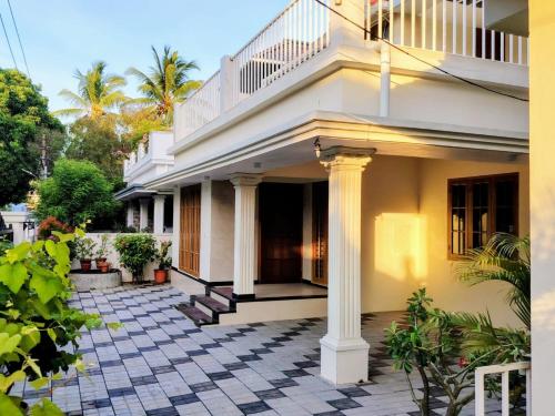 Raga4 - carbon neutral hotel in Unknown City