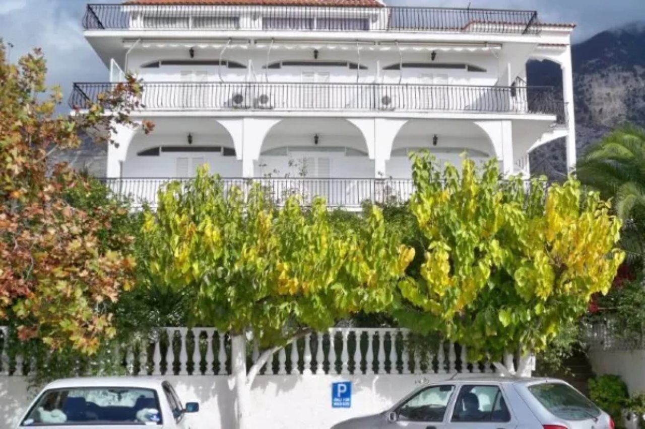 Madison Studios - carbon neutral hotel in Kefalonia