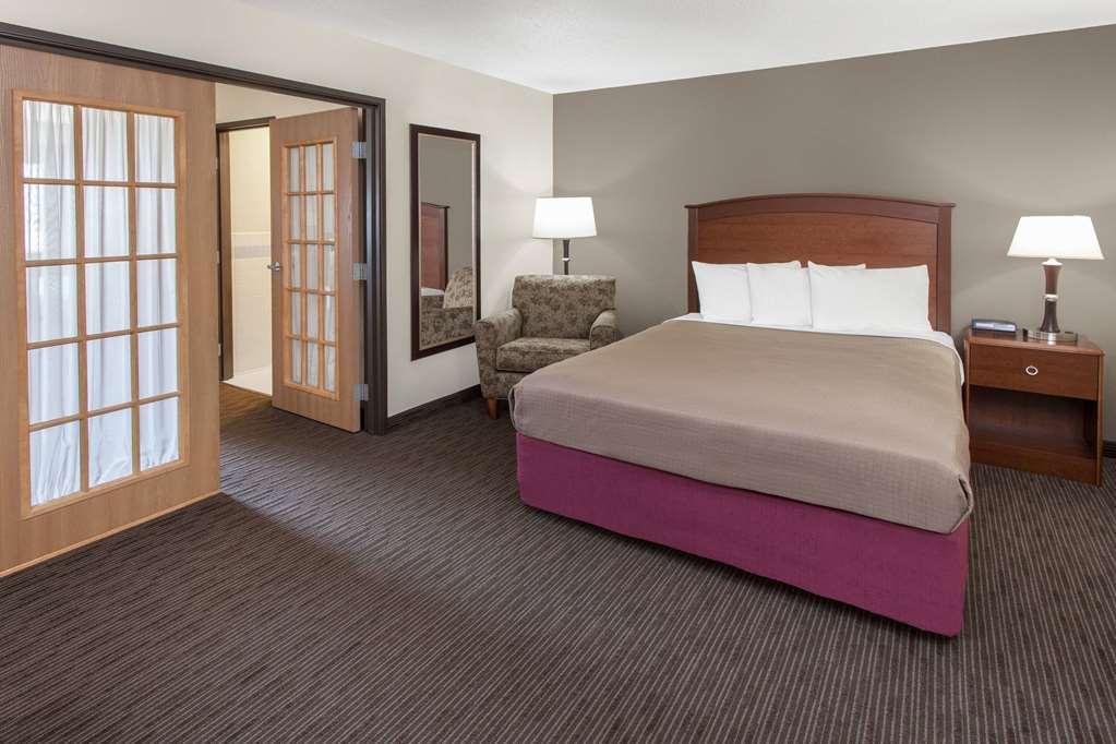 AmericInn by Wyndham Grundy Center - photo 15