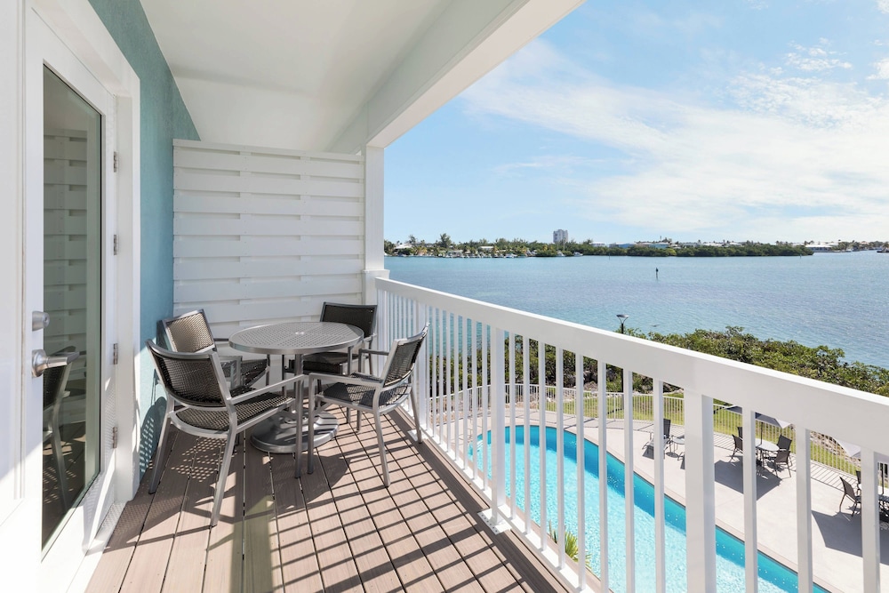 Fairfield Inn & Suites by Marriott Marathon Florida Keys - photo 13