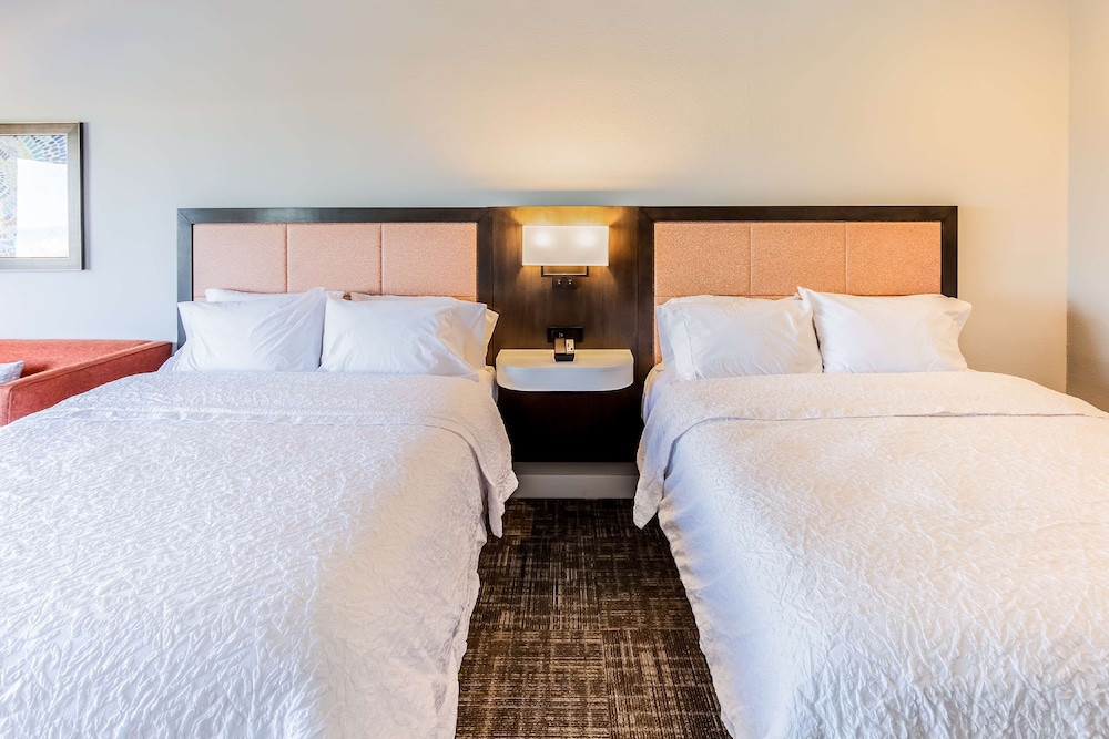 Hampton Inn Pensacola Beach - photo 30