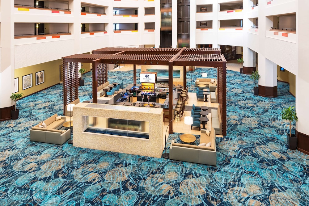 DoubleTree by Hilton Phoenix Mesa - photo 3