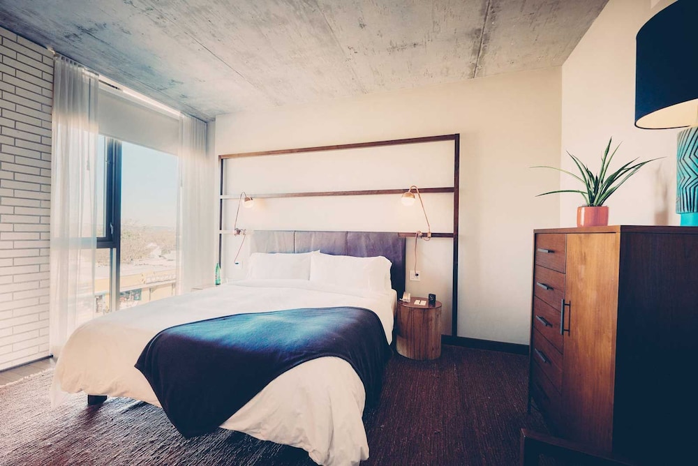South Congress Hotel - photo 13