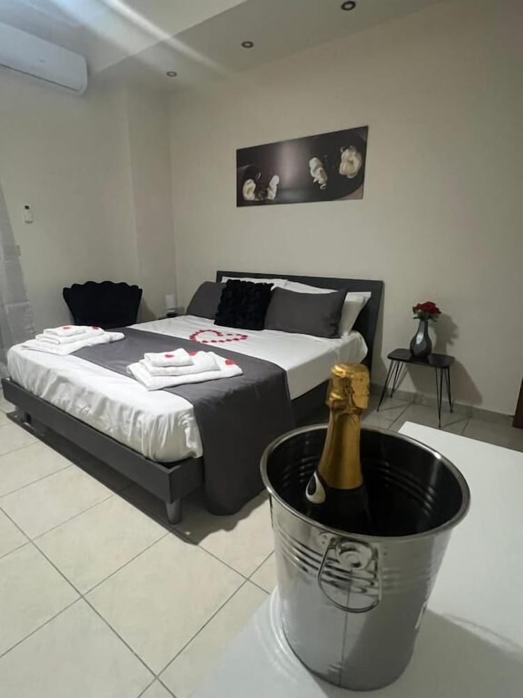 Incanto B&B — 4-Star Luxury Hotel in Reggio Calabria, Italy