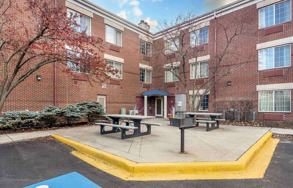 Extended Stay America Chicago Westmont Oak Brook - photo 9