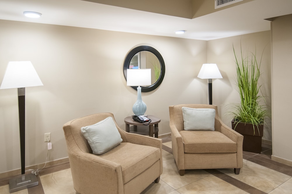 Candlewood Suites Baton Rouge College Drive by IHG - photo 24
