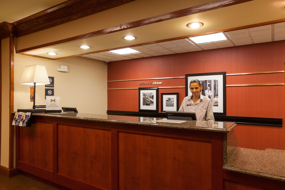 Hampton Inn Elkton - photo 3