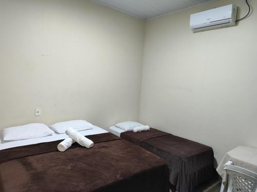 Aluguel de um quarto Espaço Maranata — hotel in Porangatu