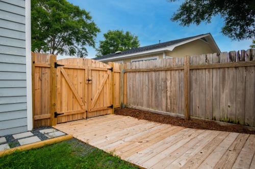 La Isla Bonita by Oak Island Accommodations - photo 30