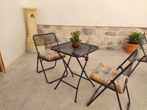 B&B 24 Maggio — 4-Star Luxury Hotel in Carloforte, Italy