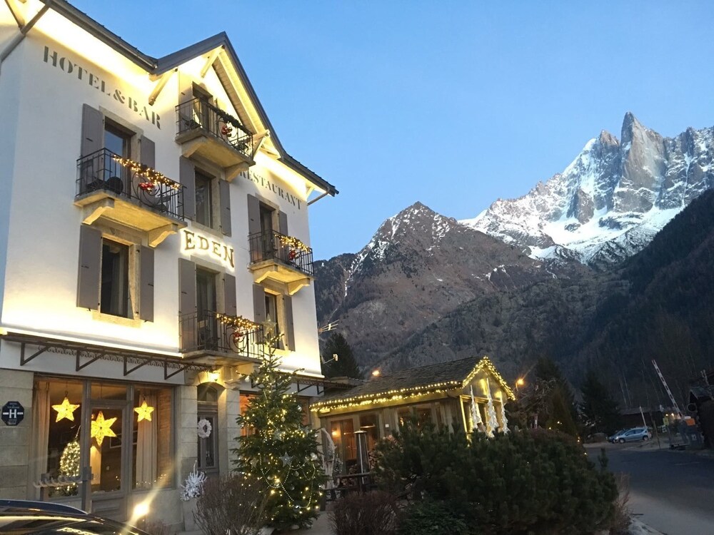 Eden Hotel Apartments and Chalet Chamonix Les Praz in Chamonix-Mont-Blanc, France