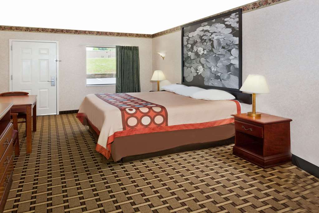 Super 8 by Wyndham Ft. Oglethorpe GA Chatt TN Area - photo 14