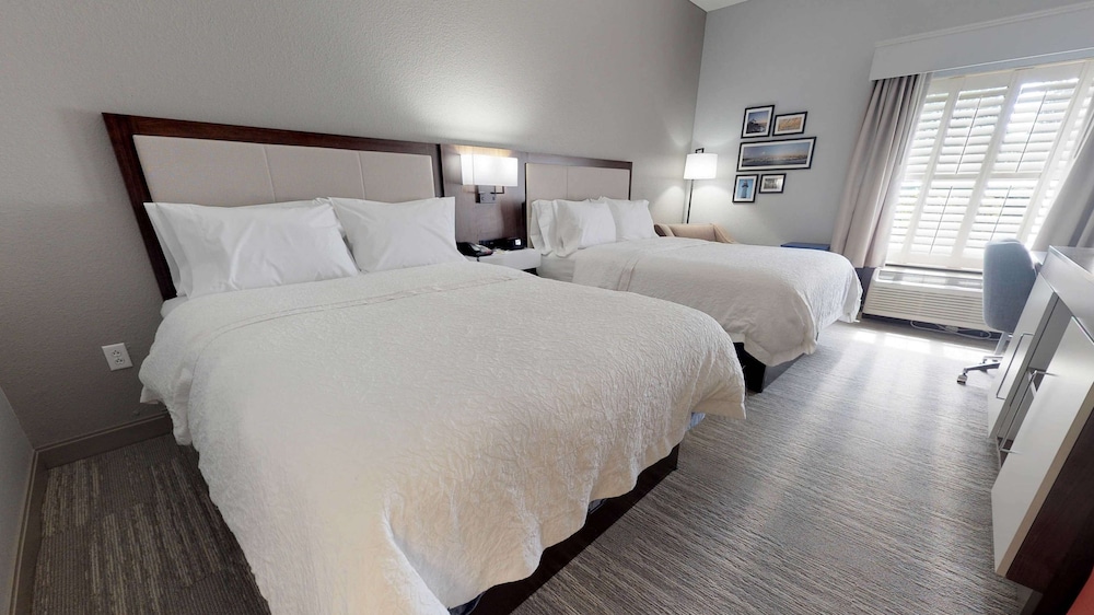 Hampton Inn St. Simons Island - photo 9