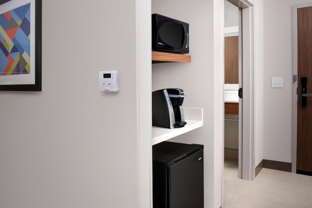 Holiday Inn Express Knoxville Strawberry Plains by IHG - photo 18