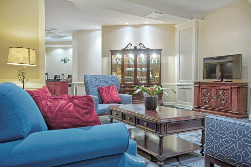 Club Wyndham Old Town Alexandria - photo 5